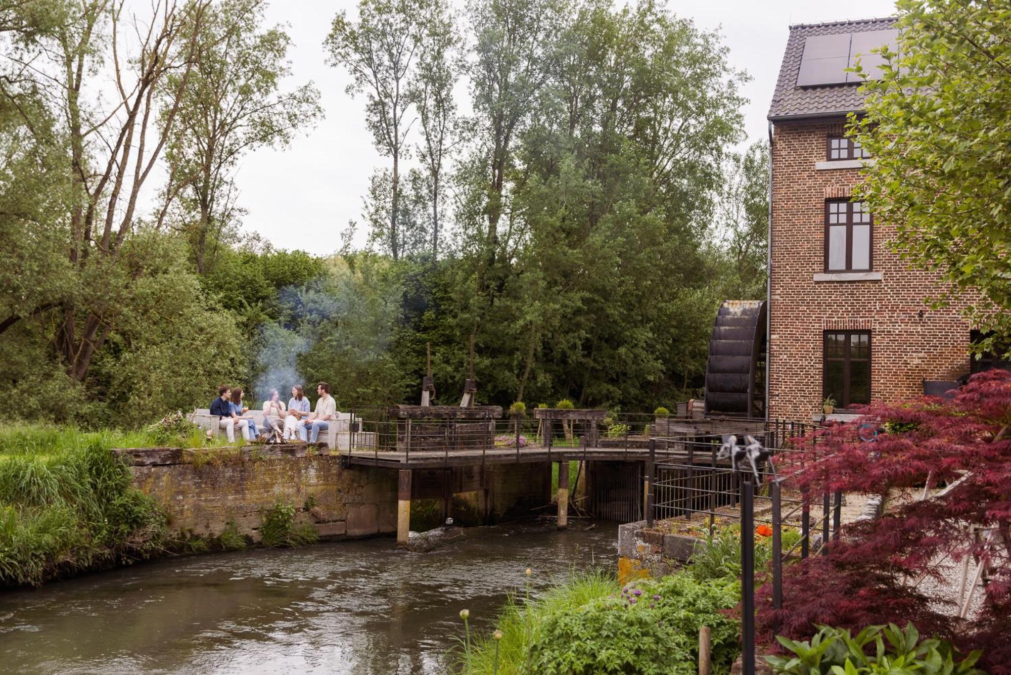 De Ruttermolen Bed & Breakfast Tongeren Bagian luar foto